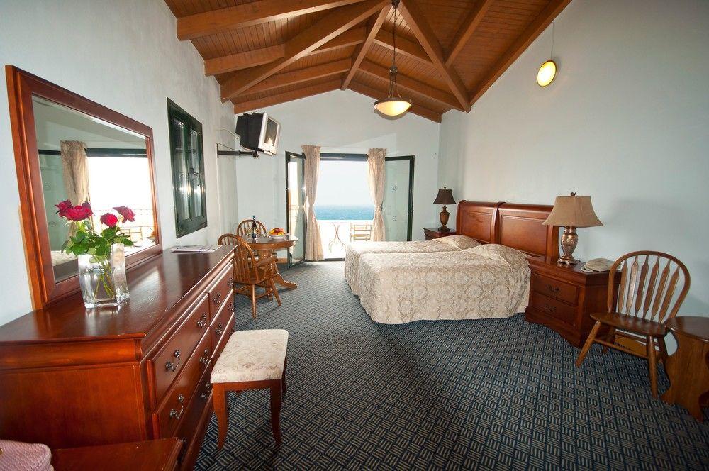 Messina Resort Hotel Kyparissia Esterno foto