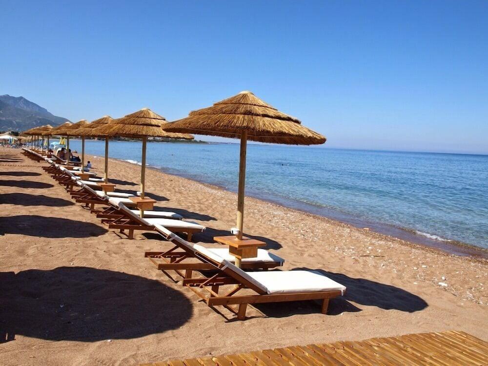 Messina Resort Hotel Kyparissia Esterno foto