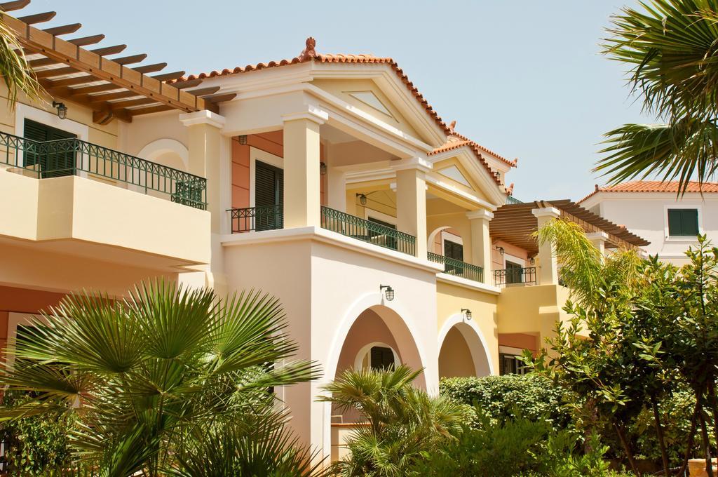 Messina Resort Hotel Kyparissia Esterno foto