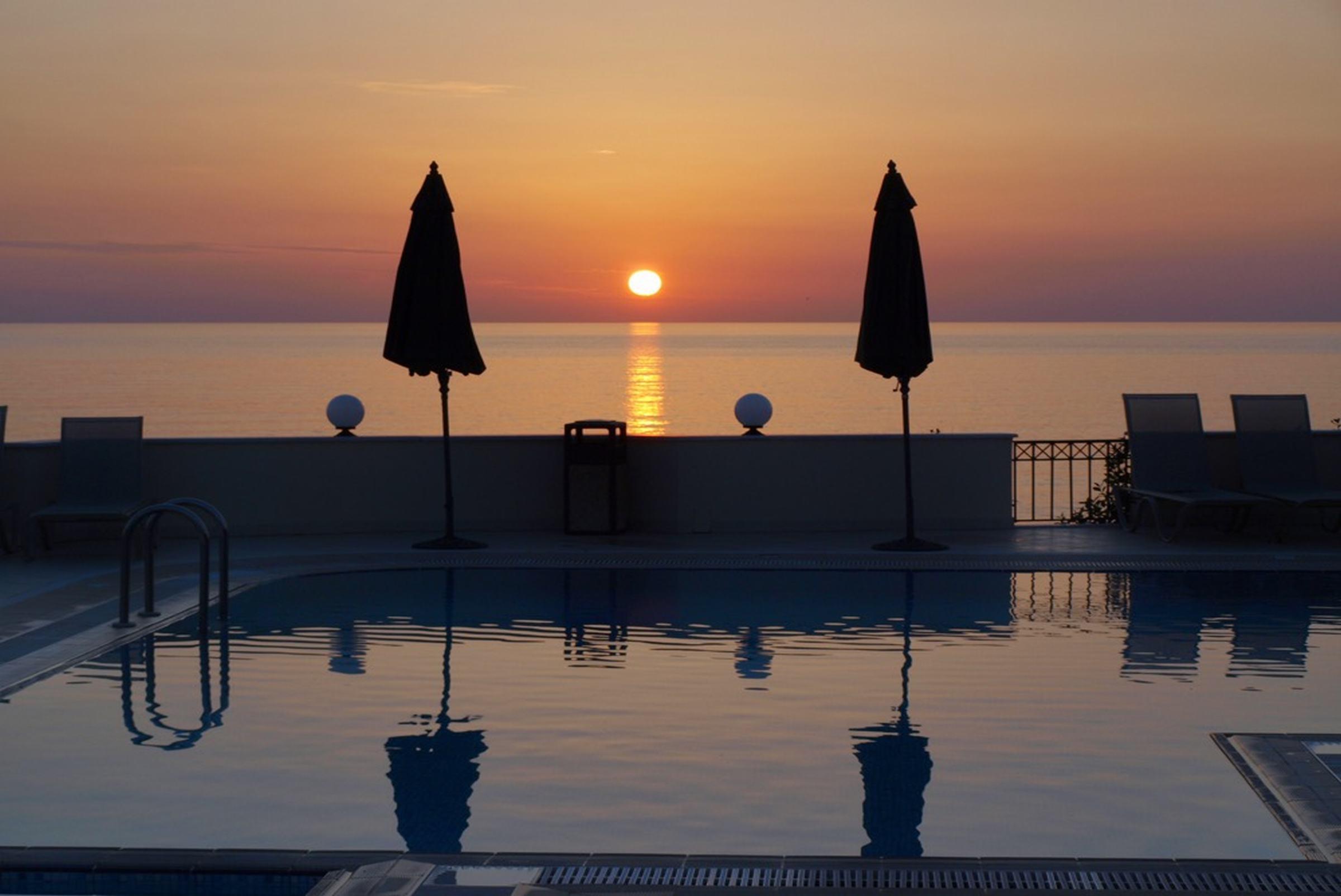 Messina Resort Hotel Kyparissia Esterno foto