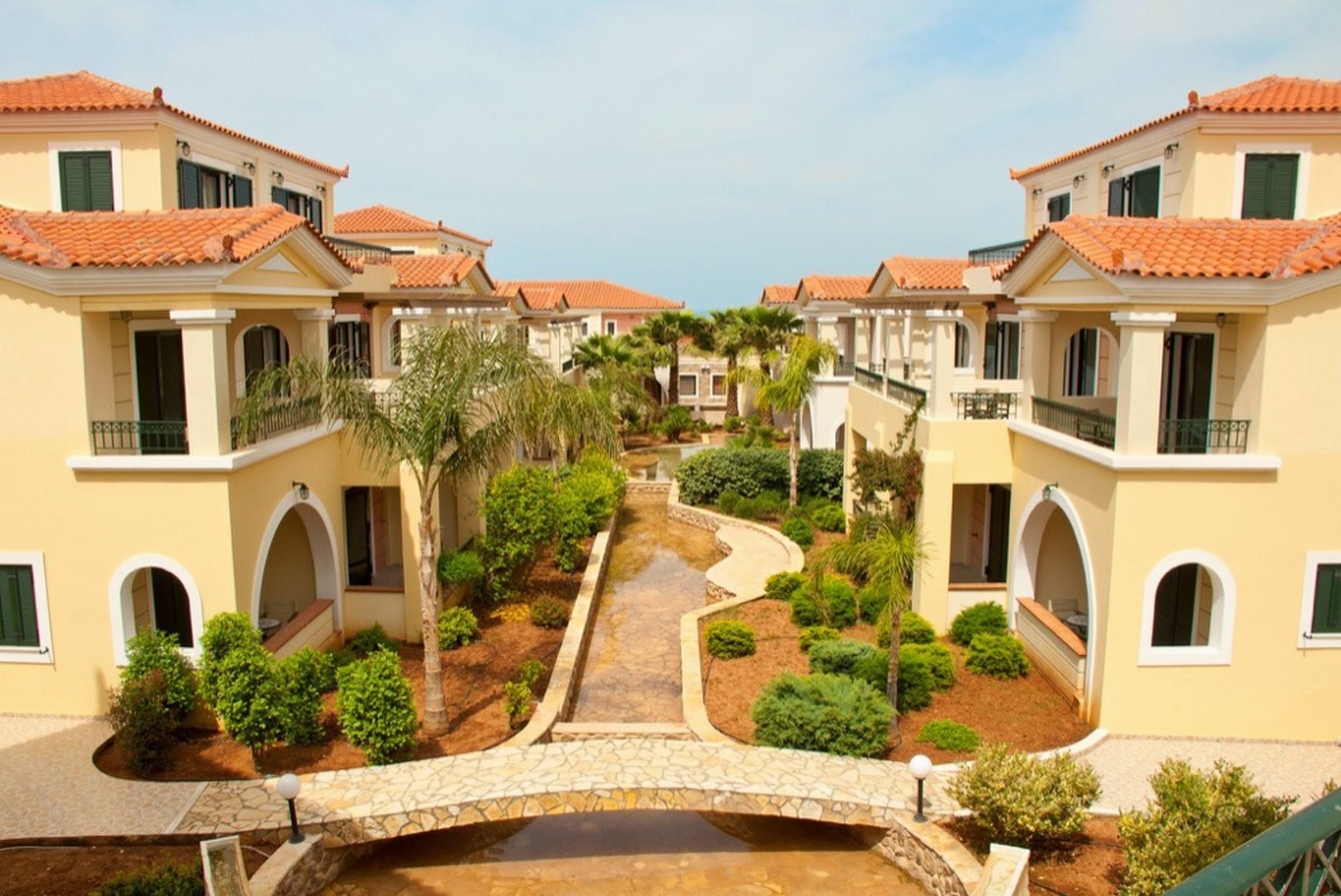 Messina Resort Hotel Kyparissia Esterno foto