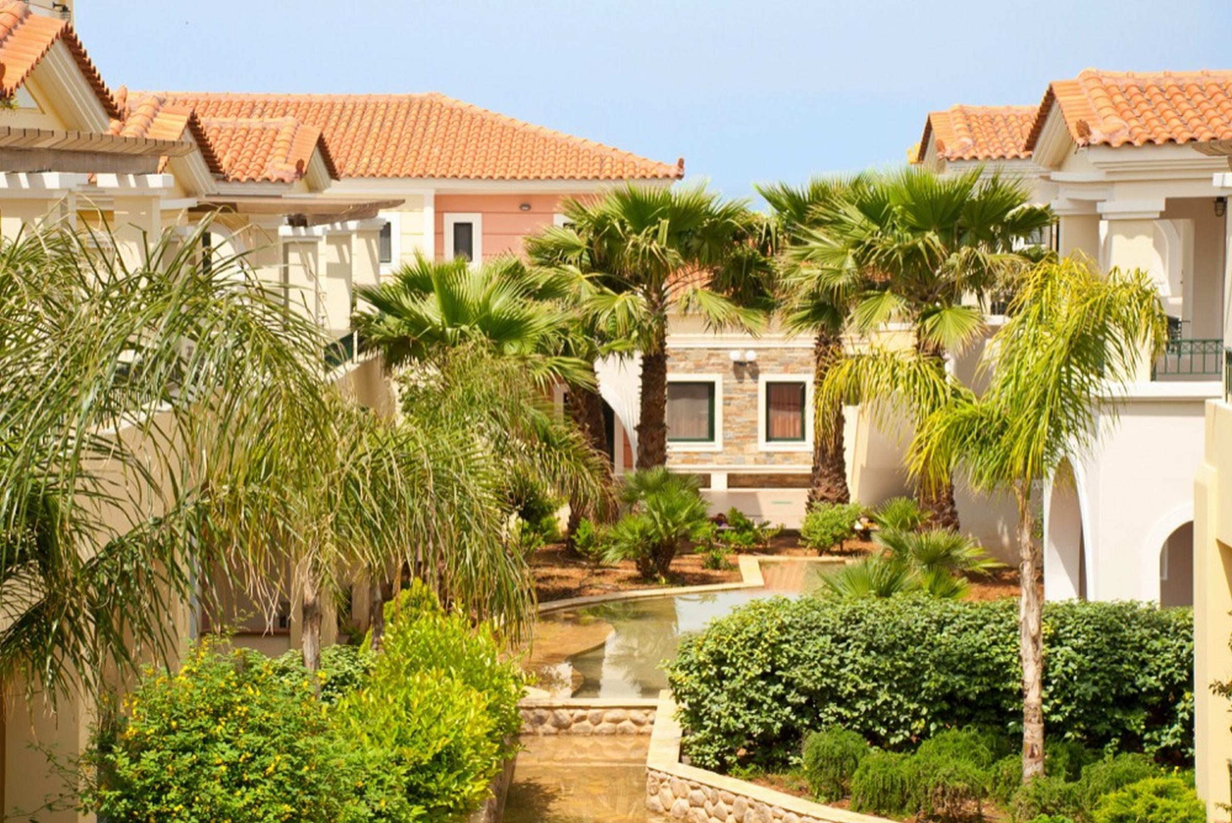 Messina Resort Hotel Kyparissia Esterno foto