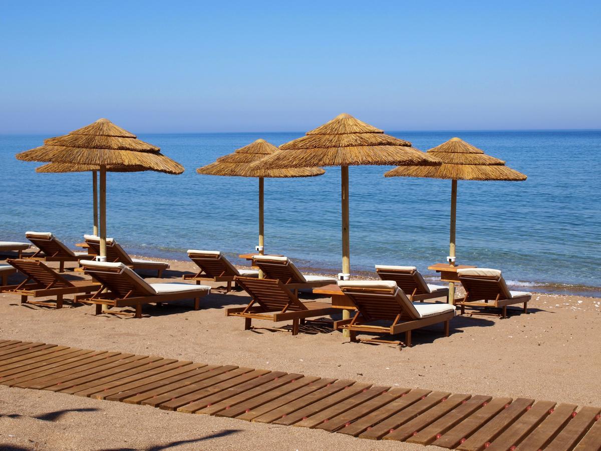 Messina Resort Hotel Kyparissia Esterno foto
